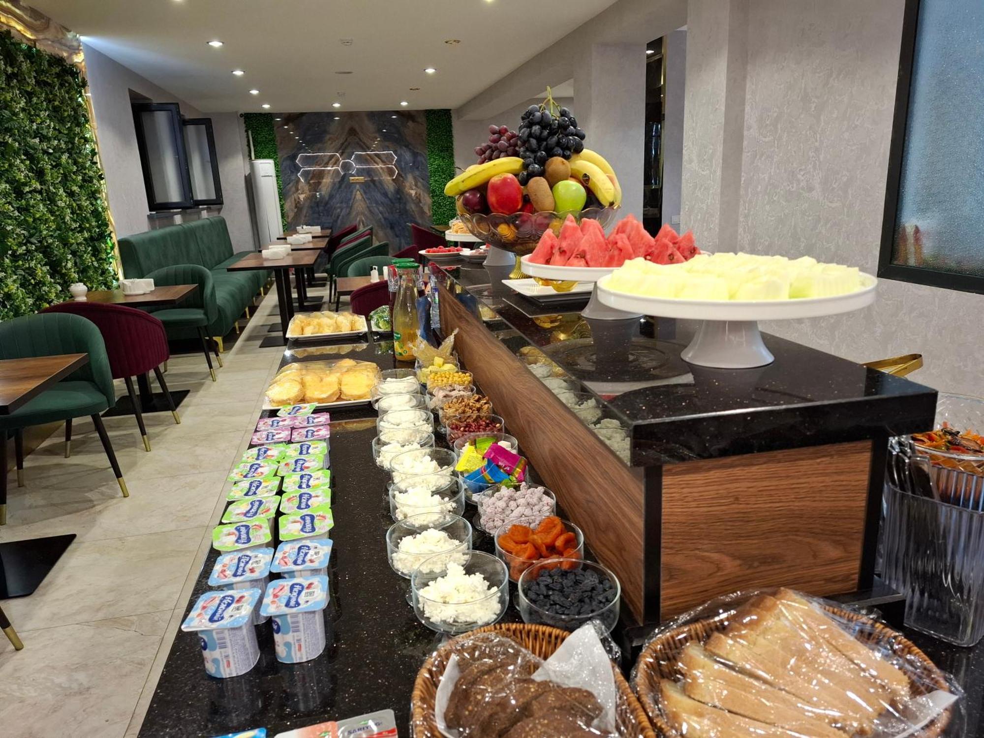 My Status Hotel Ташкент Екстериор снимка