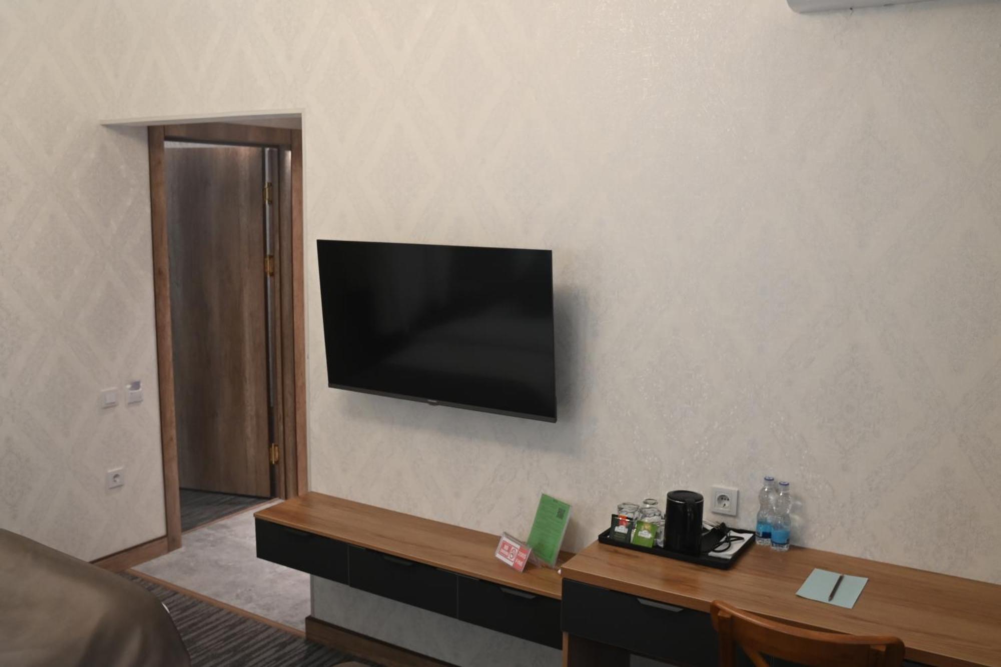 My Status Hotel Ташкент Екстериор снимка